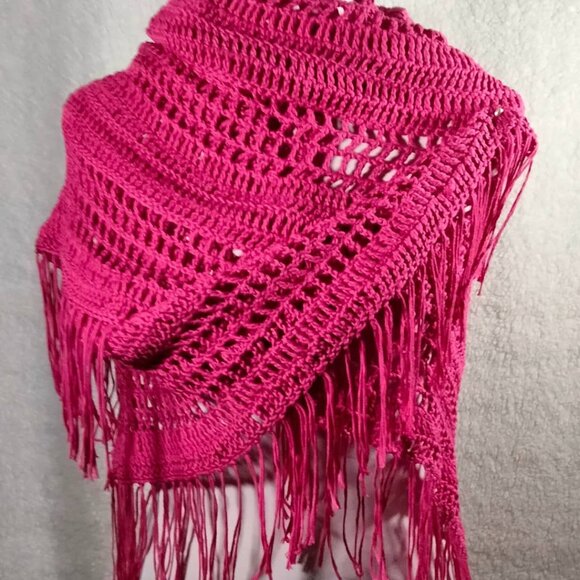 Elegant Fushia Crochet Shawls/Wrap - Picture 2 of 8